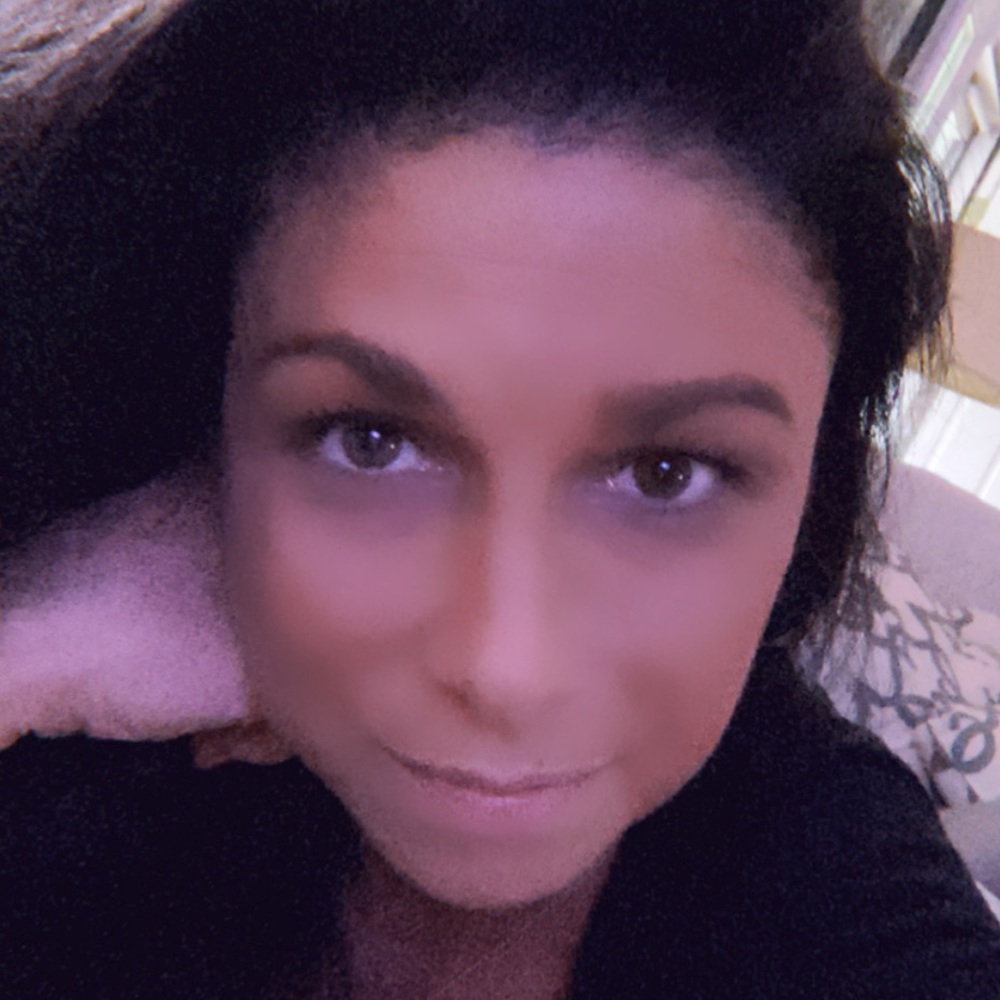 Meet your Posher, Chrissy